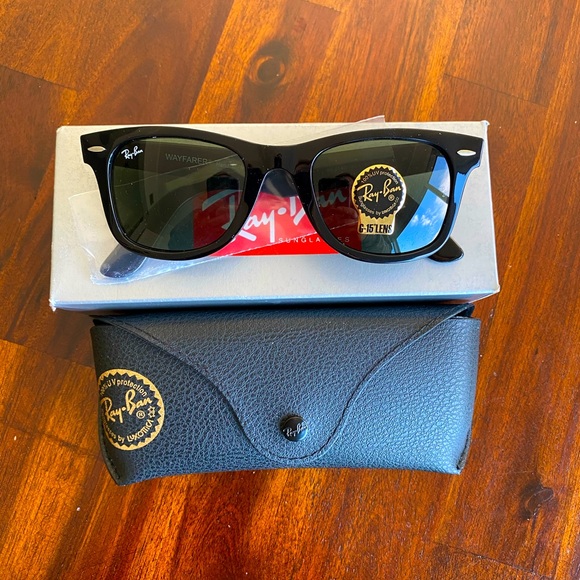 Ray-Ban Accessories - Ray Ban Wayfarers- *NEW*